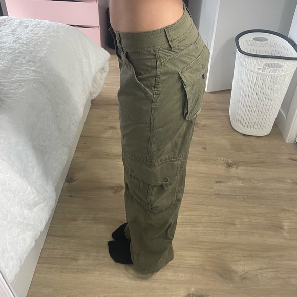 Cargo pants - Picture 2 of 7